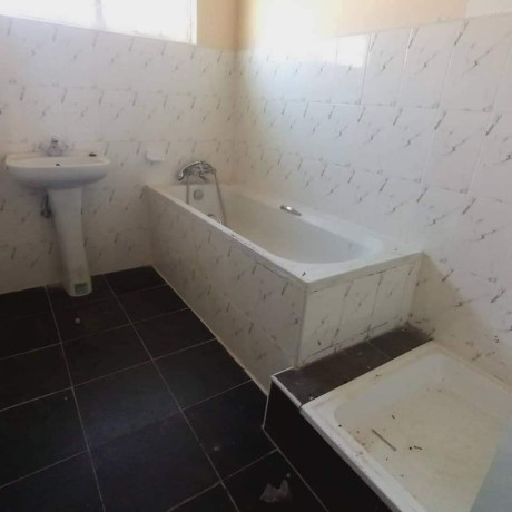 newly-built-2-bedroom-flats-in-ibex-hill-big-3