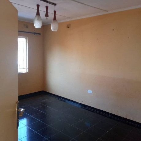 2-bedroomed-flat-for-rent-in-hillview-park-big-7