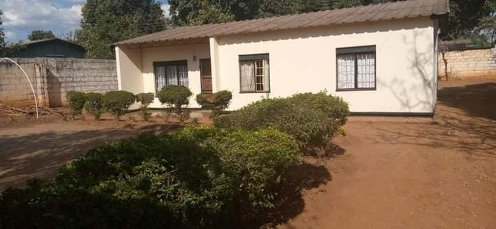 3-bedroom-stand-alone-house-in-woodlands-extension-big-2