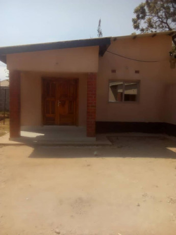 2-bedroom-flat-for-rent-in-makeni-bonaventure-big-3