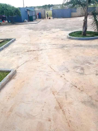 quick-rent-2-bedroom-flat-in-chilanga-west-big-5