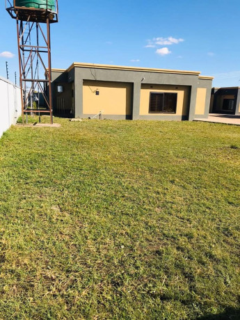 1-bedroom-flat-for-rent-in-chalala-big-3