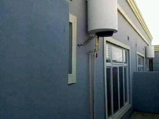 2-bedrooms-flat-for-rent-in-ranch-dale-chelston-extension