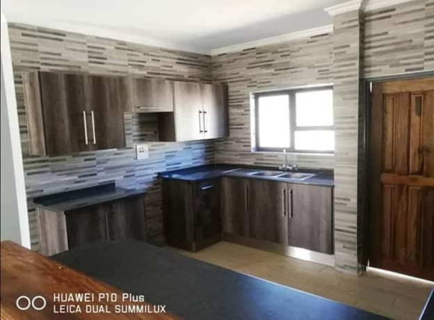 spacious-apartments-for-rent-big-6