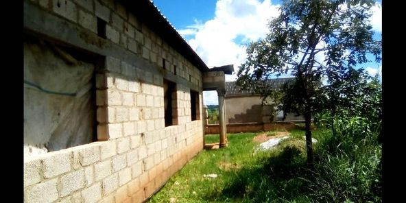 quick-sale-neat-three-bedroom-unfinished-house-in-barlaston-jamaica-big-1