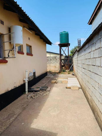 2-bedroom-flats-for-sale-in-phi-2-big-4