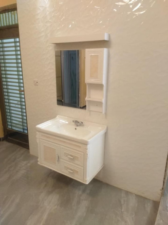 extravagant-mansion-in-prime-area-big-4