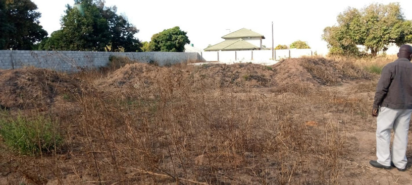 plot-for-sale-in-ibex-near-spectral-filing-station-big-0