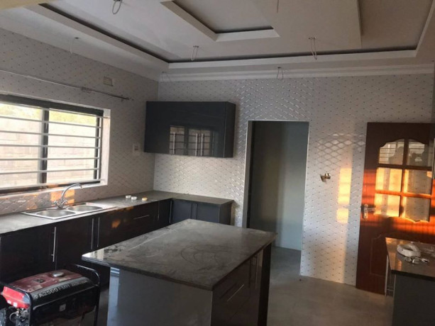 3-bedrooms-house-for-sale-in-makeni-big-1