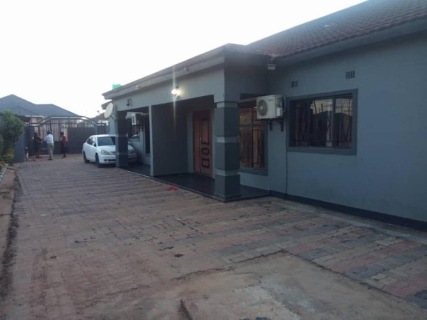 modern-3-bedroom-flats-for-sale-in-salama-park-big-2