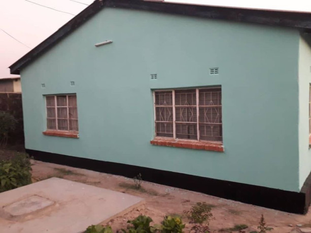 spacious-5-bedroom-house-in-kafue-big-1