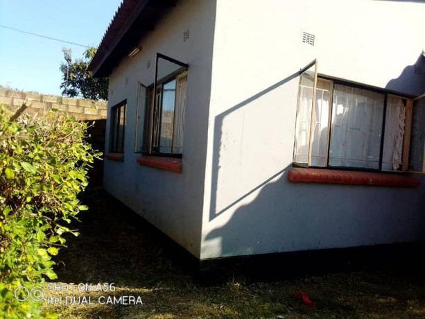 house-for-sale-in-minestrone-chainama-area-big-2
