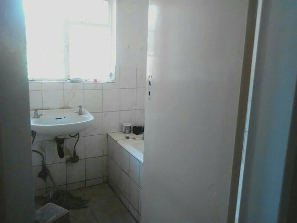 3-bedroom-house-for-rent-in-old-avondale-big-2