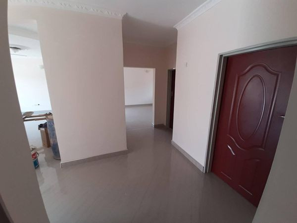 newly-built-standalone-house-with-spacious-yard-big-3