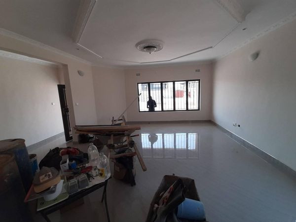 newly-built-standalone-house-with-spacious-yard-big-4