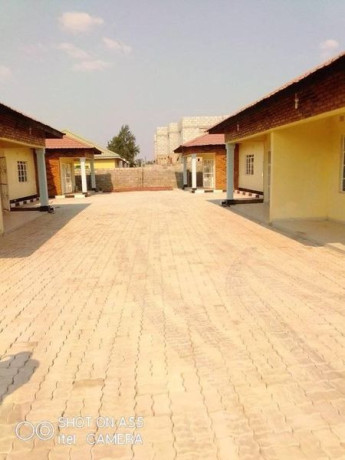 2-bedroom-flat-for-rent-in-salama-big-5