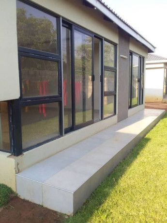 newly-built-3-bedroom-flat-for-rent-in-ibex-big-1