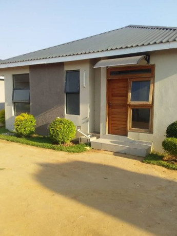 newly-built-3-bedroom-flat-for-rent-in-ibex-big-0