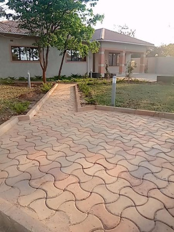 beautiful-3-bedroom-house-for-rent-in-chalala-big-2