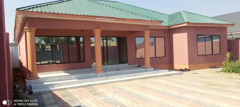 stand-alone-house-for-sale-in-salama-park-big-1