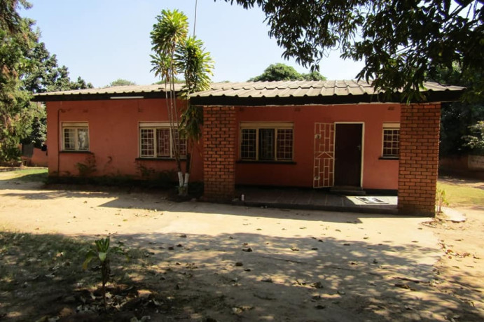 house-for-sale-in-olympia-big-2