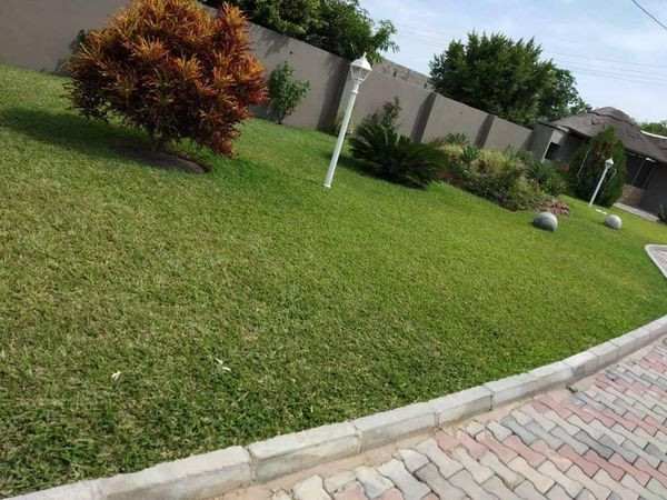 house-for-sale-in-makeni-big-4