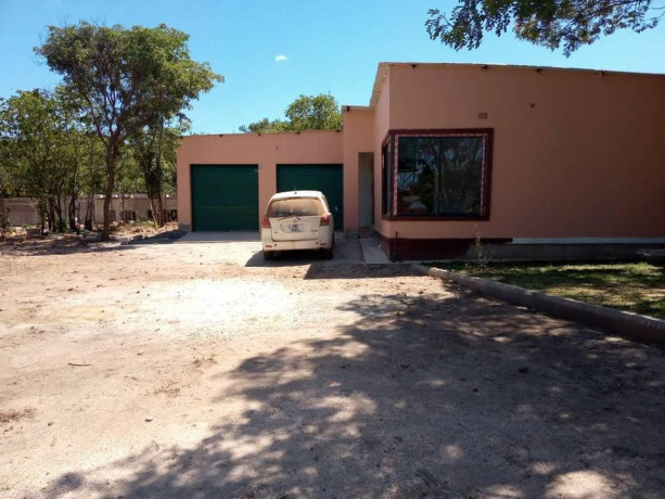3-bedroom-house-opposite-chaminuka-big-2