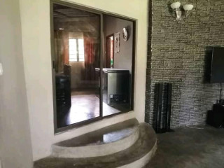 3-bedroom-property-with-25-acres-of-land