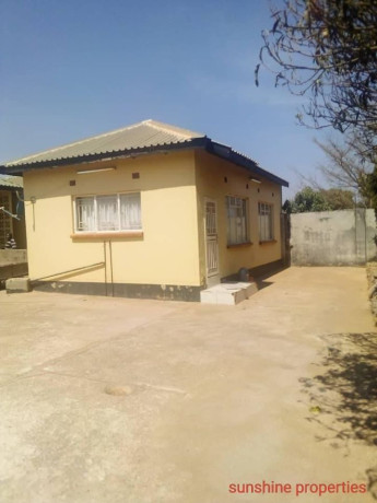 neat-1-bedroom-flat-in-woodlands-for-rent-big-0