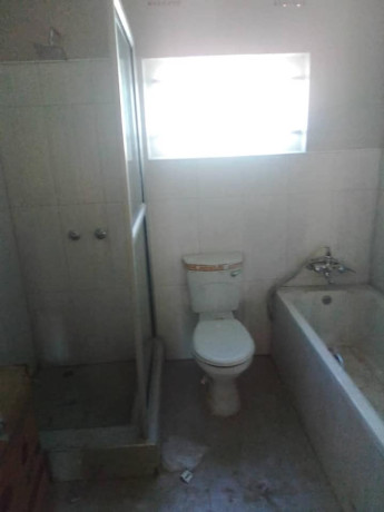 executive-flats-for-sale-in-meanwood-ibex-hill-big-2