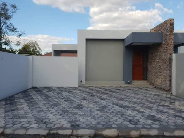 executive-3-bedroom-apartments-for-sale-in-ibex-hill-big-5