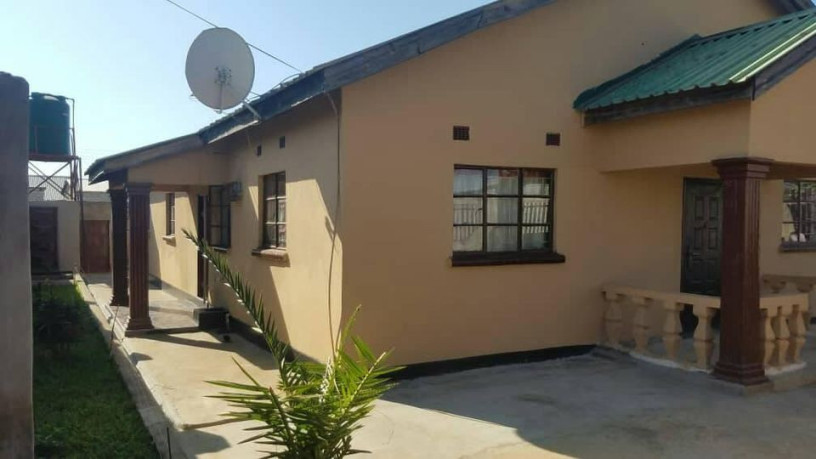 double-storey-4-bedroom-in-silverest-gardens-big-2