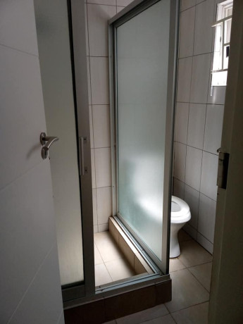 executive-newly-built-2b-flat-in-new-kasama-big-5