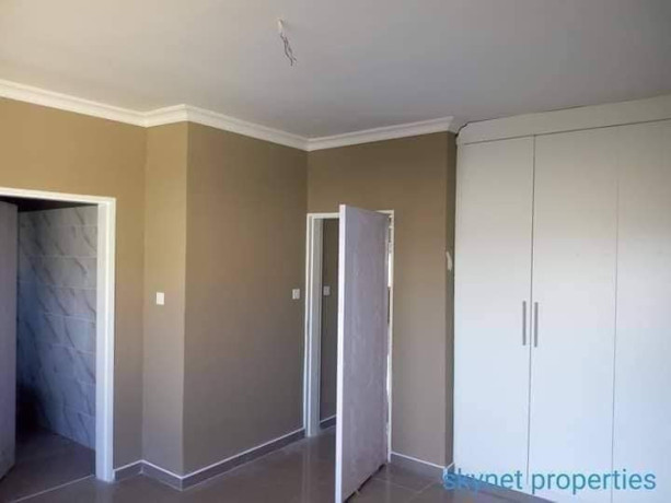 2-bedroom-house-for-sale-in-chalala-big-3