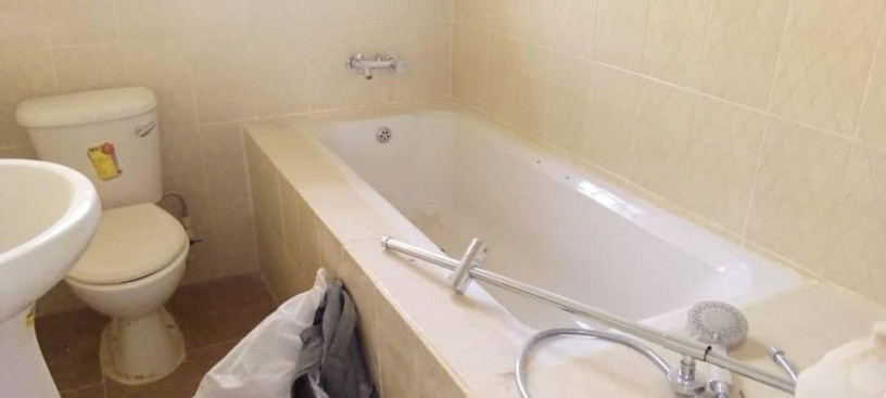 newly-built-2-bedroom-flat-in-foxdale-big-2