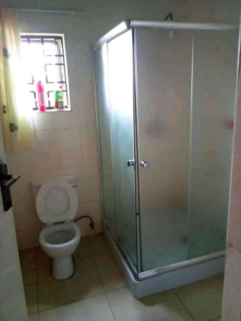 5-bedroom-house-with-office-space-and-guestrooms-big-0