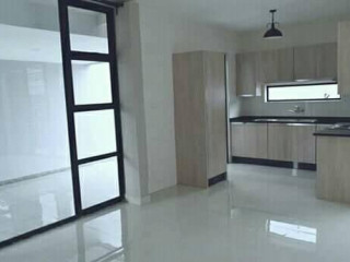 beautiful-and-executive-2-bedroom-flat-for-rent-in-meanwood-ibex-near-the-main-gate