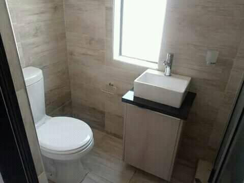 beautiful-and-executive-2-bedroom-flat-for-rent-in-meanwood-ibex-near-the-main-gate-big-3