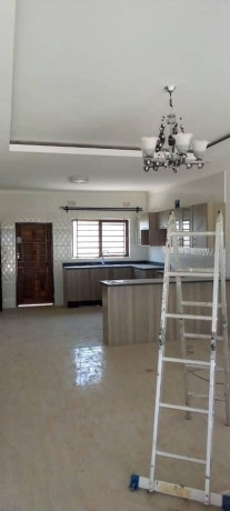 newly-built-spacious-2-3-bedroom-flats-in-chalala-big-2