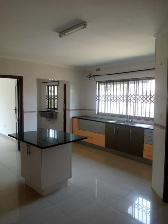 three-bedroomed-town-house-in-ibex-big-2