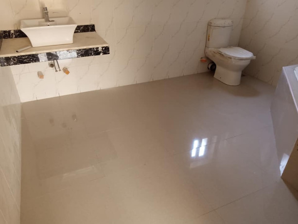 3-bedroom-flats-for-rent-opposite-memorial-park-big-1