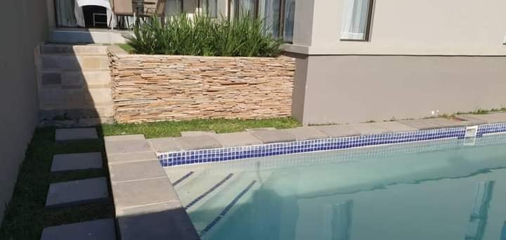 executive-three-bedroomed-fully-furnished-apartment-in-roma-park-big-0