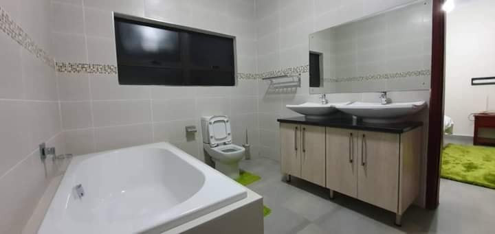 executive-three-bedroomed-fully-furnished-apartment-in-roma-park-big-1