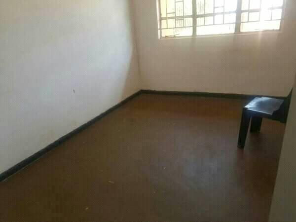 neat-2-bedroomed-flat-for-rent-in-woodlands-extension-lusaka-big-1