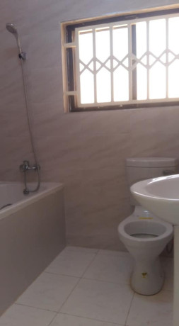 newly-built-2-bedroom-modern-flats-in-woodlands-chalala-lusaka-big-3