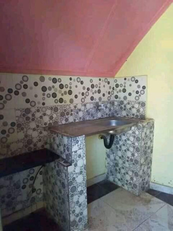 vacant-bedsitter-in-chelston-big-2