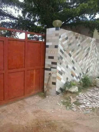 vacant-bedsitter-in-chelston-big-4