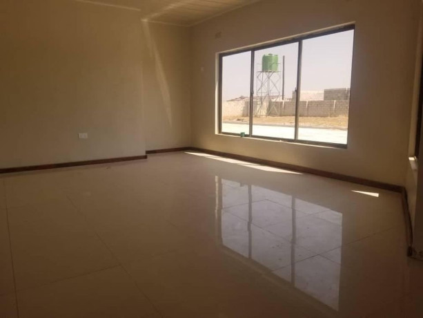 2-bedroom-flats-for-rent-big-5