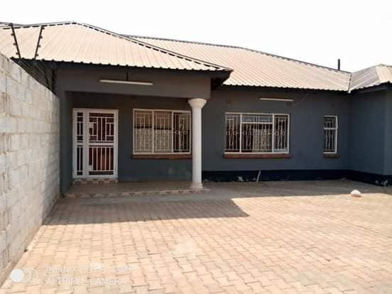 3-bedroom-standalone-house-for-rent-in-chalala-big-2