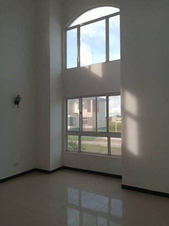 silverest-4-bedroom-house-newly-built-big-0